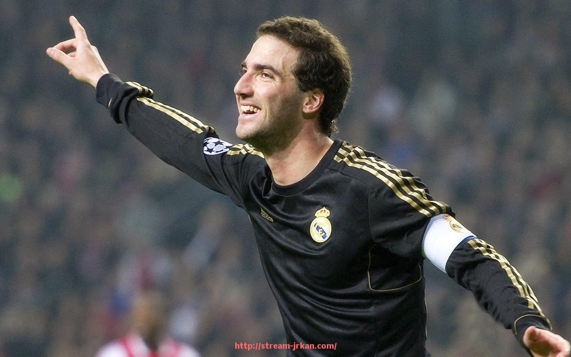 jrkan直播-曾效力NBA火箭队的球员名录与退役去向